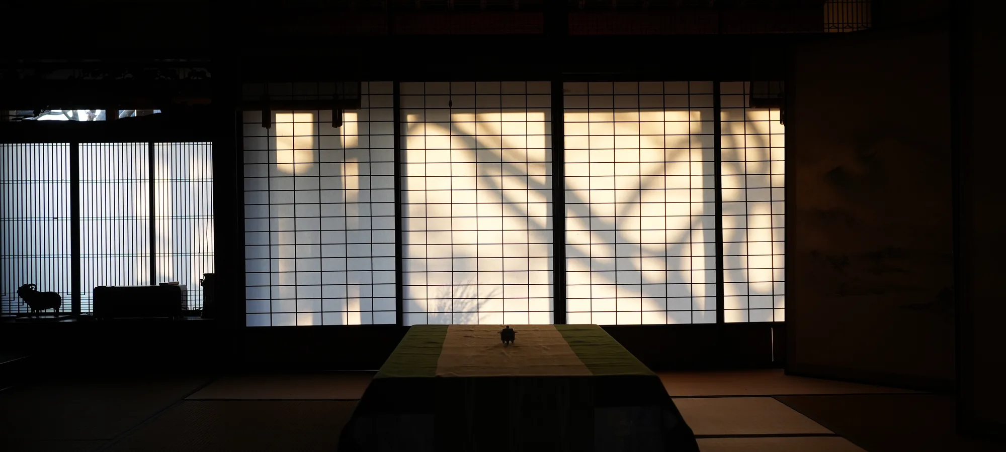 北原白秋が「菊美人」を墨書した座敷